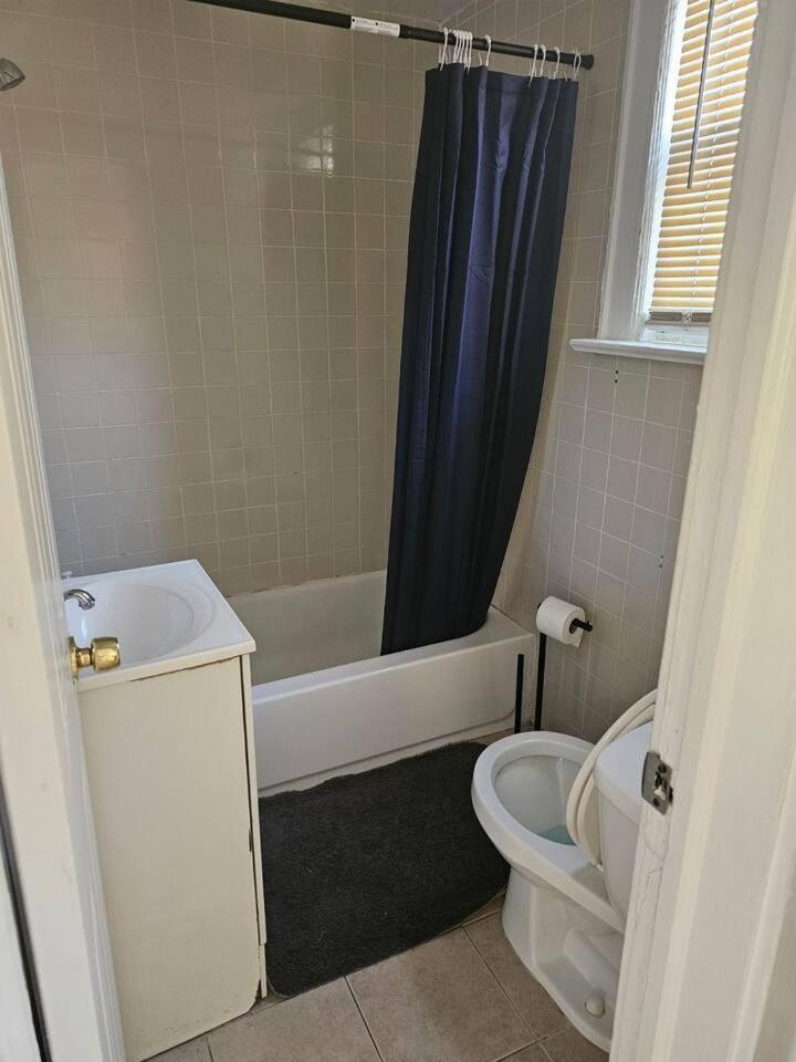 Private Apartment With 1 Bedroom And 1 Bathroom And Free Wi-Fi Paterson Bagian luar foto
